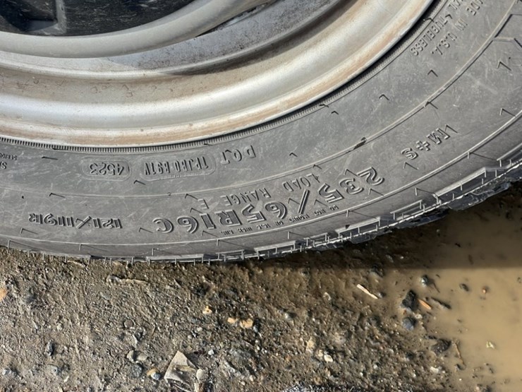 2017-ford-transit-image-16