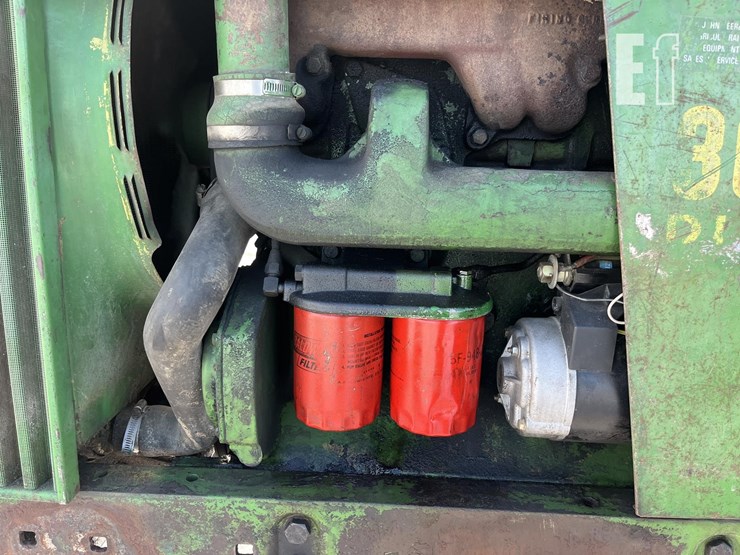 john-deere-3020-image-12