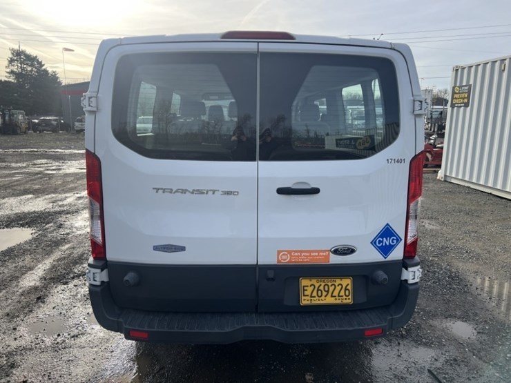 2017-ford-transit-image-5