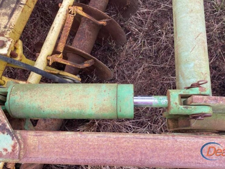 john-deere-tillage-image-12