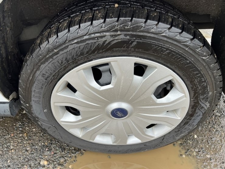 2019-ford-transit-connect-image-17