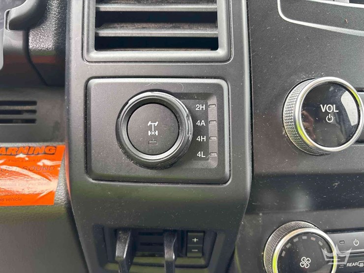 2019-ford-expedition-image-30