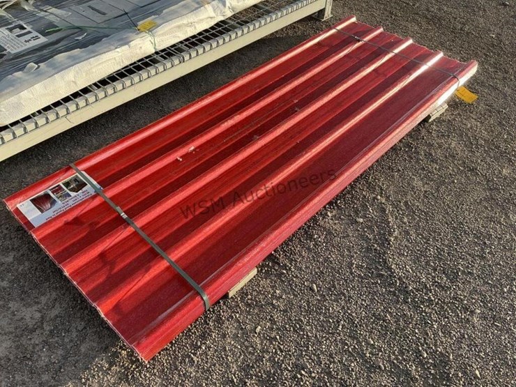 (30)-3ft-x-8ft-red-poly-roof-panels,-image-2