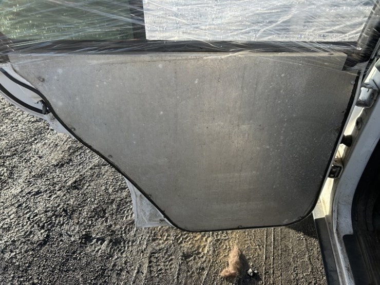 2009-ford-crown-victoria-sedan-image-33