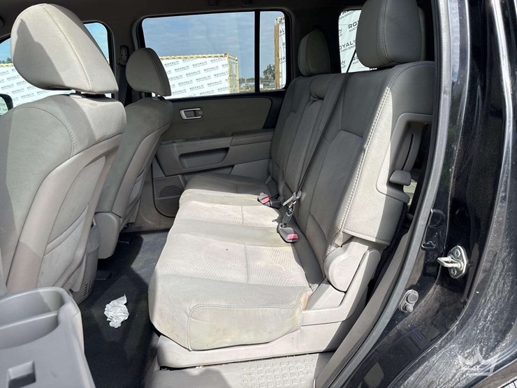 2014-honda-pilot-image-25