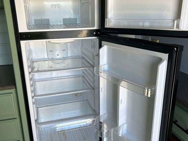 2013-keystone-laredo-la329re13-37ft.-t/a-fifth-wheel-travel-trailer-image-13