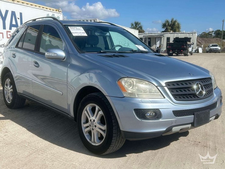 2006-mercedes-benz-ml350-image-2