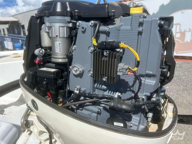 2018-sea-pro-boat-with-14ft.-s/a-magic-tilt-boat-trailer-image-18