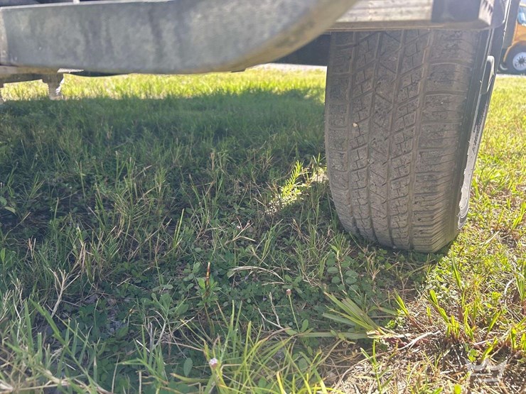 2018-sea-pro-boat-with-14ft.-s/a-magic-tilt-boat-trailer-image-27