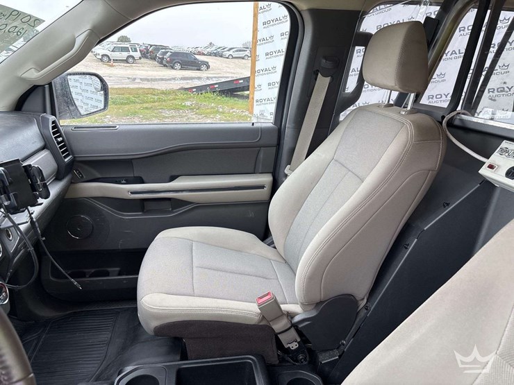 2019-ford-expedition-image-19