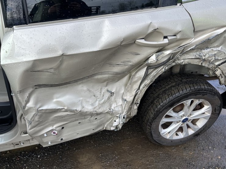 ford-escape-se-image-17