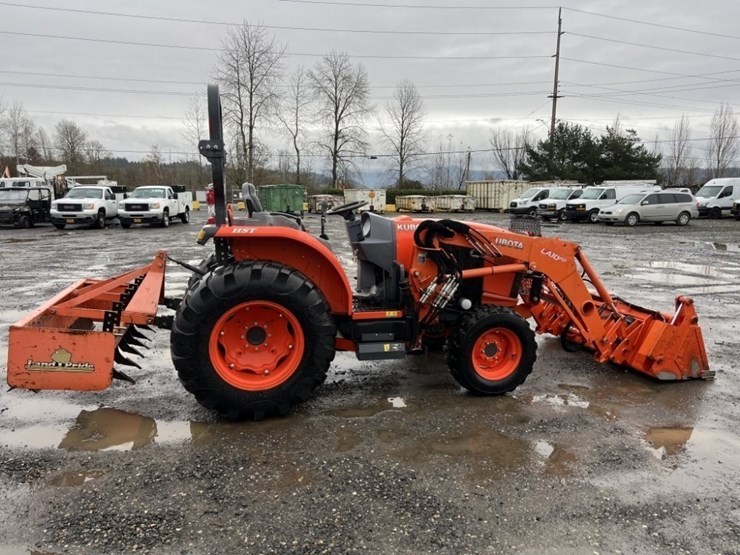 2014-kubota-l5460hst-4wd-compact-utility-tractor-image-3