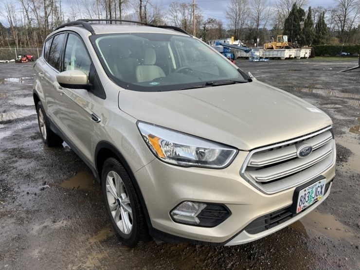 ford-escape-se-image-2
