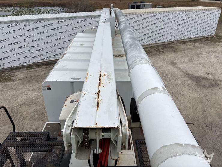 2007-international-durastar-4300-image-17