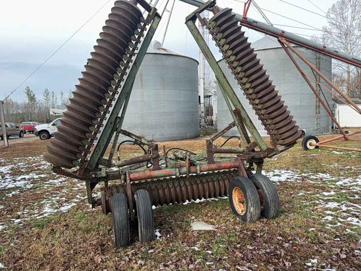 24-ft-folding-3-section-cultipacker-pull,-brillion;-located-at-7241-roxbury-rd,-charles-city,-va,-please-call-804.651.4404-with-questions-image-22