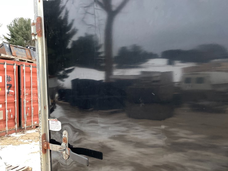 #1014-•-2018-forest-river-12'-enclosed-trailer-(has-certificate-of-origin)-image-32