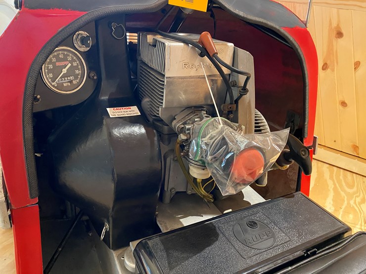 #3791-•-1970-rupp-295-magnum-snowmobile-image-13