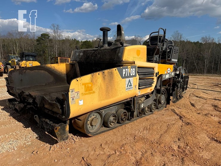 2018-volvo-p7110b-image-1