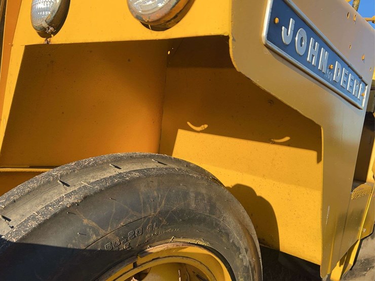 john-deere-840-image-25