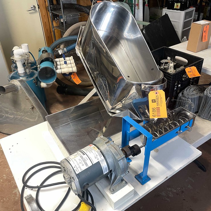 #6186 • Maple Candy Machine