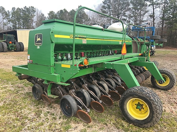 john-deere-1560-image-2