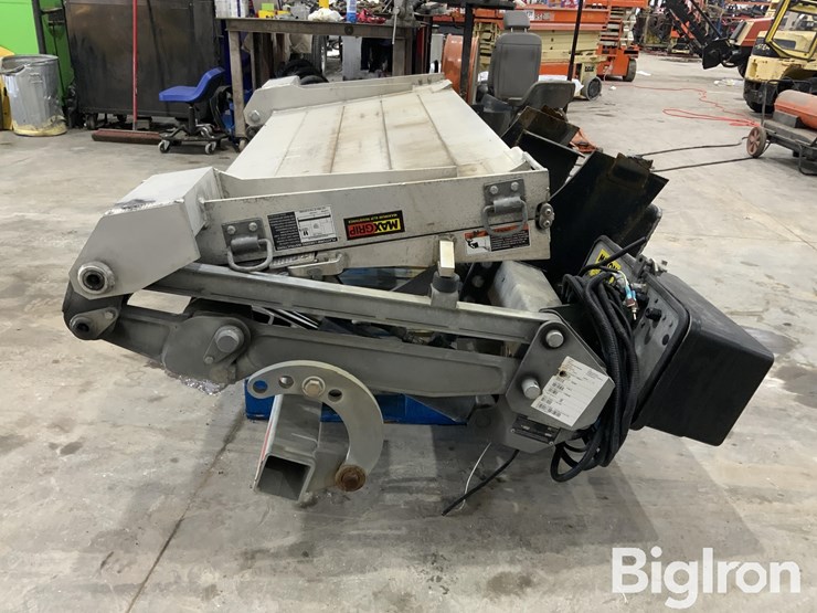 2022-maxon-gpt-25-tuk-a-away-aluminum-lift-gate-image-4