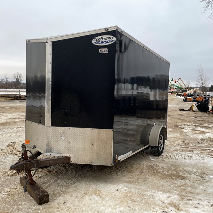 #1014 • 2018 Forest River 12' Enclosed Trailer (Has Certificate of Origin)