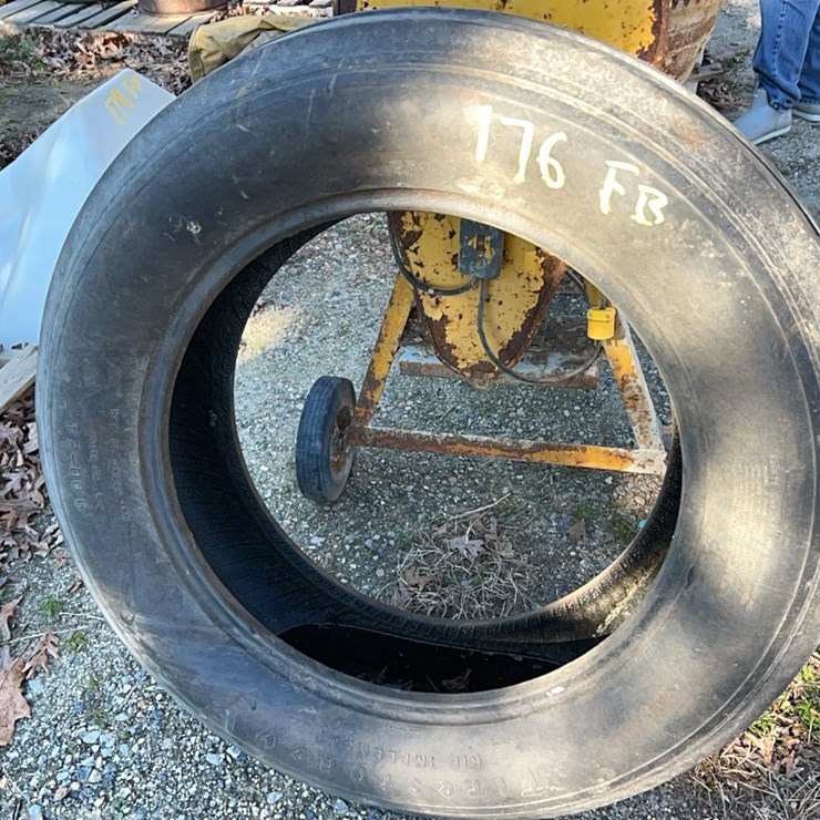 TIRE, FITS SPRAY COUPELOCATED AT 7241 ROXBURY RD, CHARLES CITY, VA, PLEASE CALL 804.837.9940 OR 804.651.4404 WITH QUESTIONS