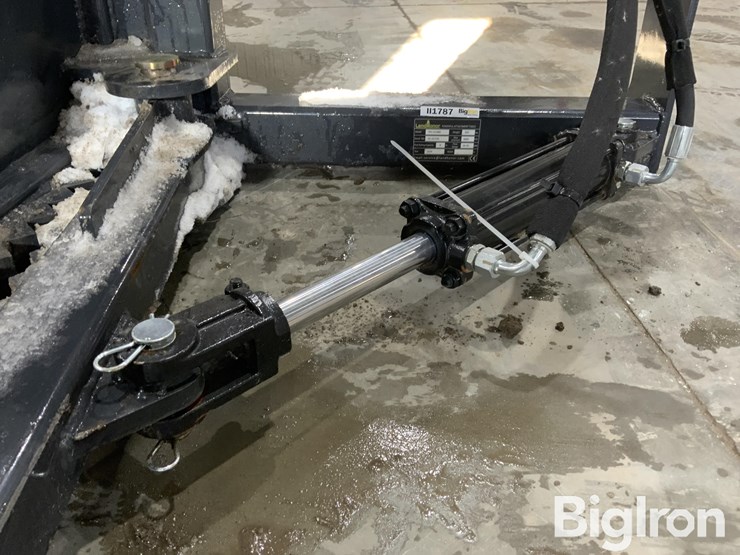 2024-land-honor-tp2-13-08d-skid-steer-post/tree-puller-image-15