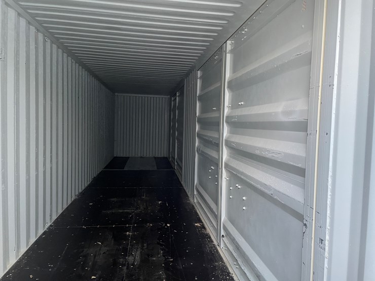 #102-•-40'-high-cube-multi-door-shipping-container-image-5