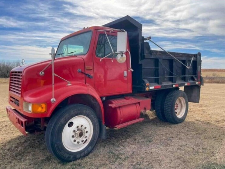 1994-international-dump-truck-image-1