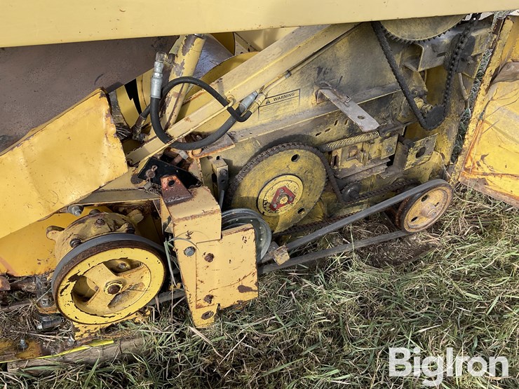 1982-new-holland-972-image-9