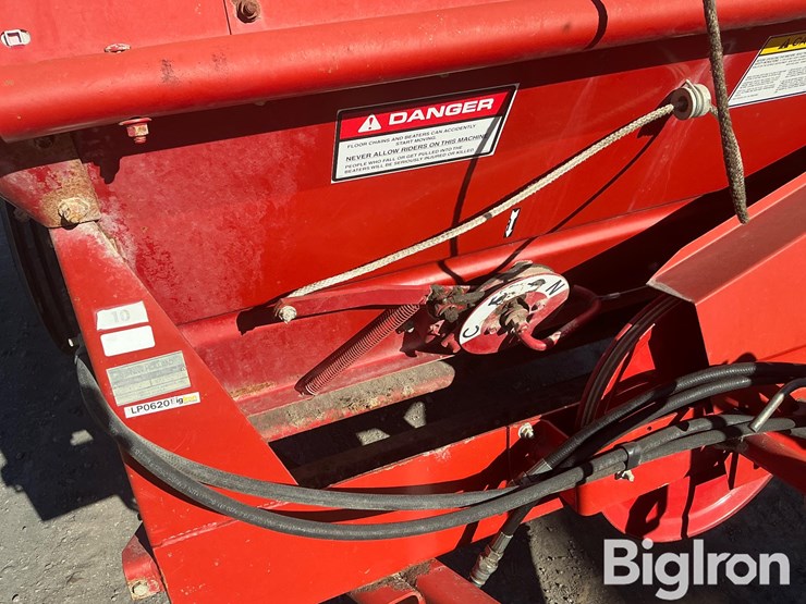 new-holland-185-image-9