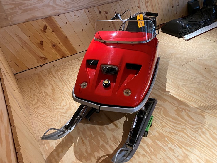 #3793-•-1970-rupp-440-magnum-snowmobile-image-4