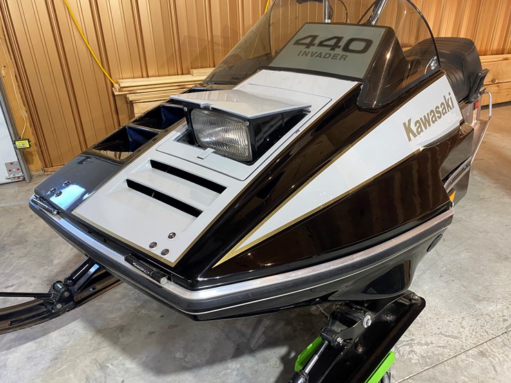 #3783-•-1980-kawasaki-440-invader-snowmobile-image-27