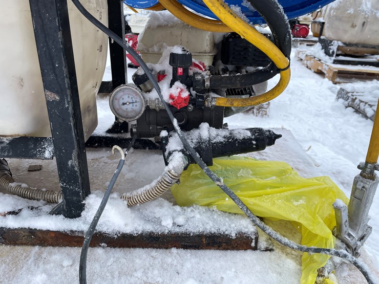 #3830-•-used-pressure-washer-unit-image-14