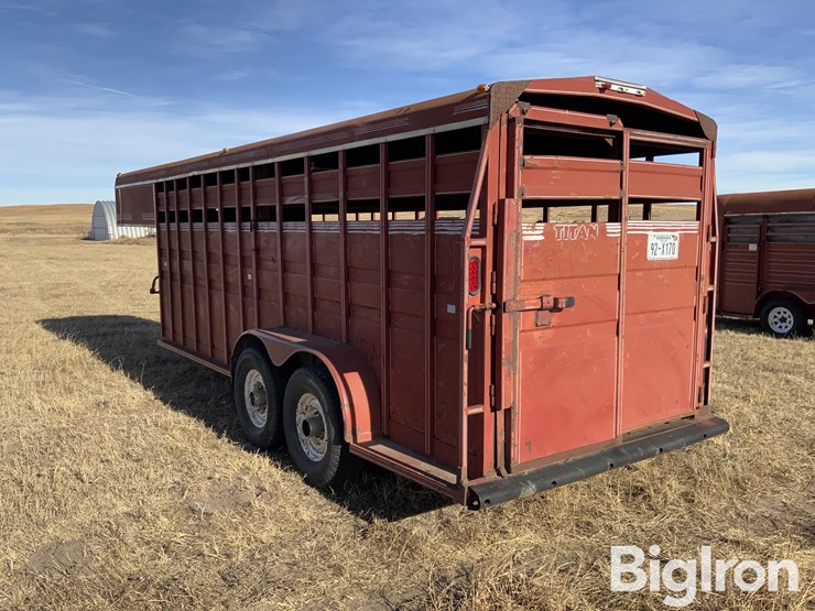 1990-titan-trailer-image-7