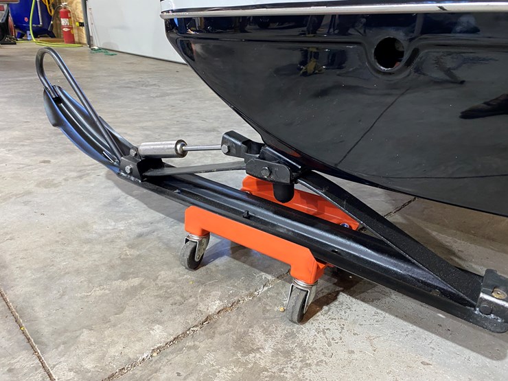 #3781-•-1975-arctic-cat-el-tigre'-250-z-snowmobile-image-9