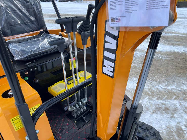 #201-•-miva-va15-mini-excavator-image-35
