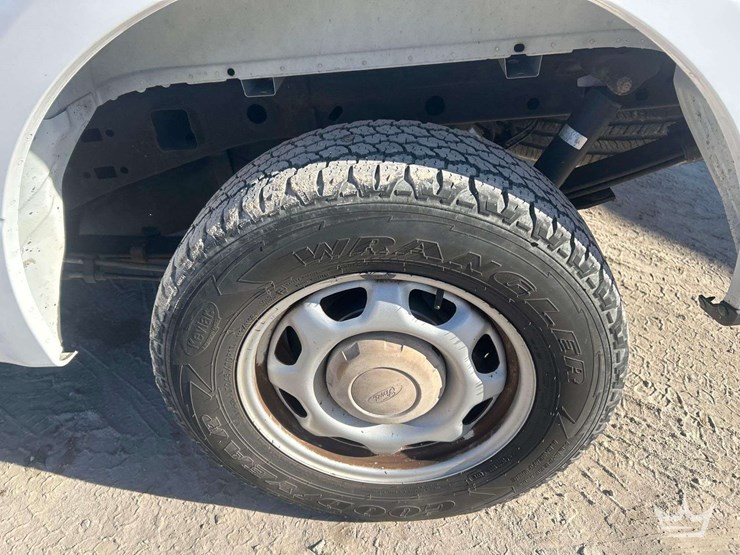 2016-ford-f150-image-19