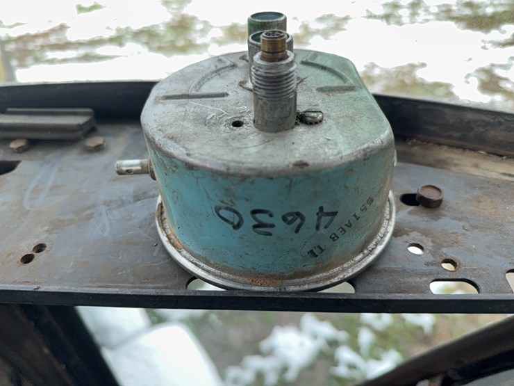 john-deere-4630-image-35