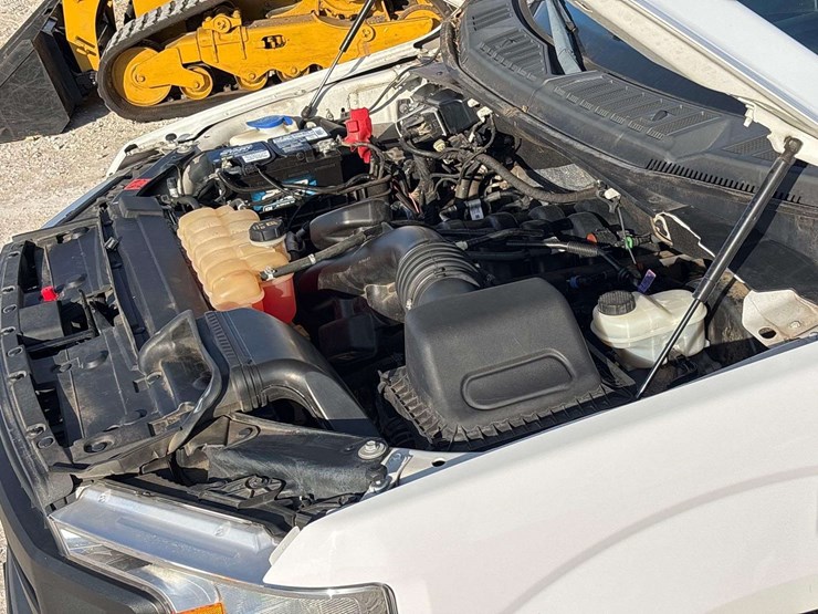 2018-ford-f150-image-17