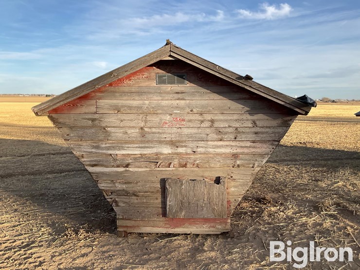 sheep-feeder-image-2
