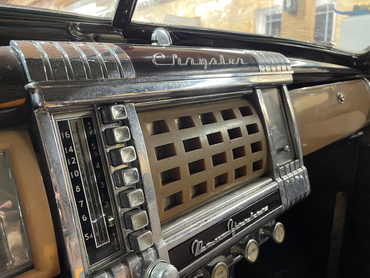 #3812-•-1948-chrysler-new-yorker-convertible-(has-wi-title)-image-32