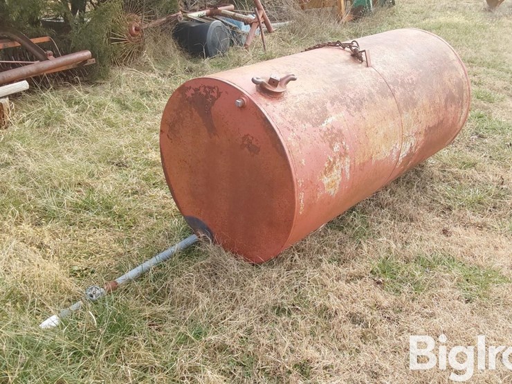 300-gallon-water-tank-image-1