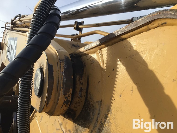 1998-john-deere-230-image-14