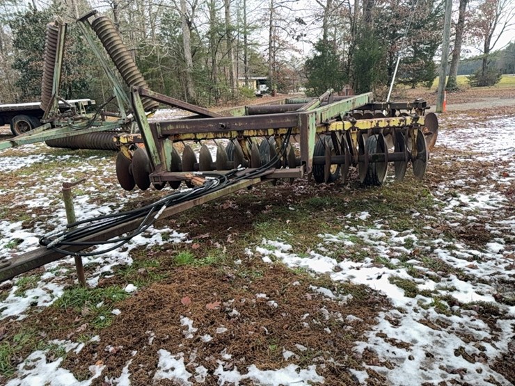 john-deere-340-image-3