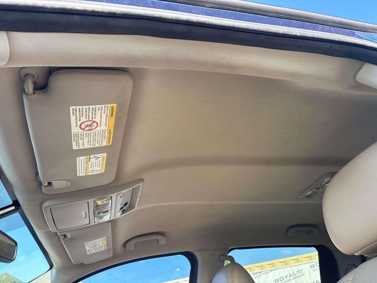 2016-nissan-titan-image-17