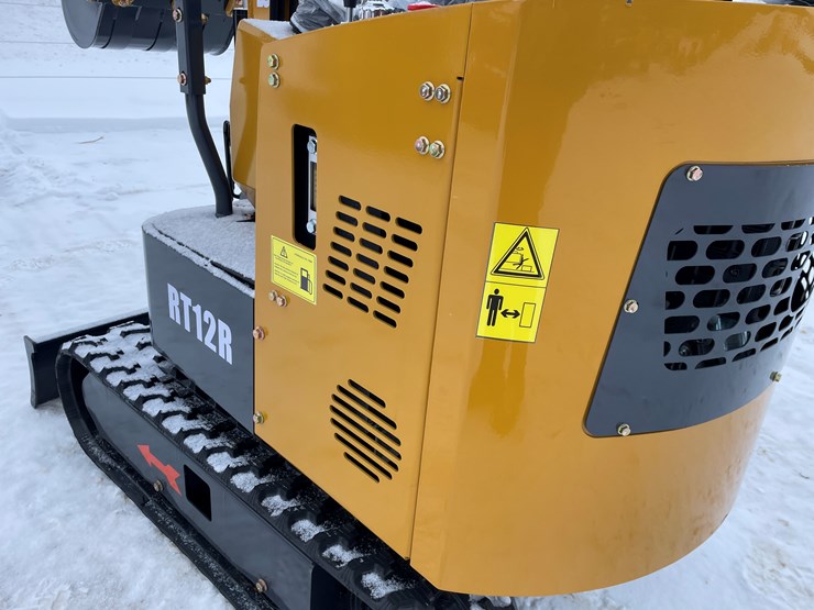 #206-•-new-ats-mini-excavator-image-14