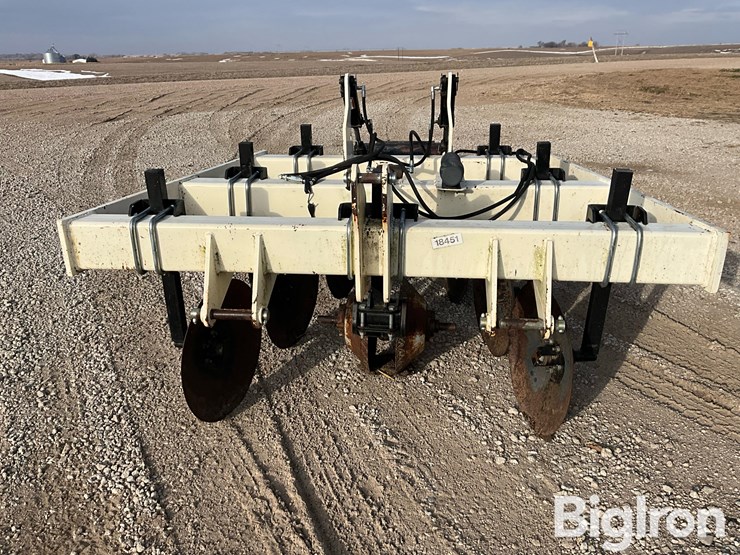 patriot-pivot-track-closer-image-2